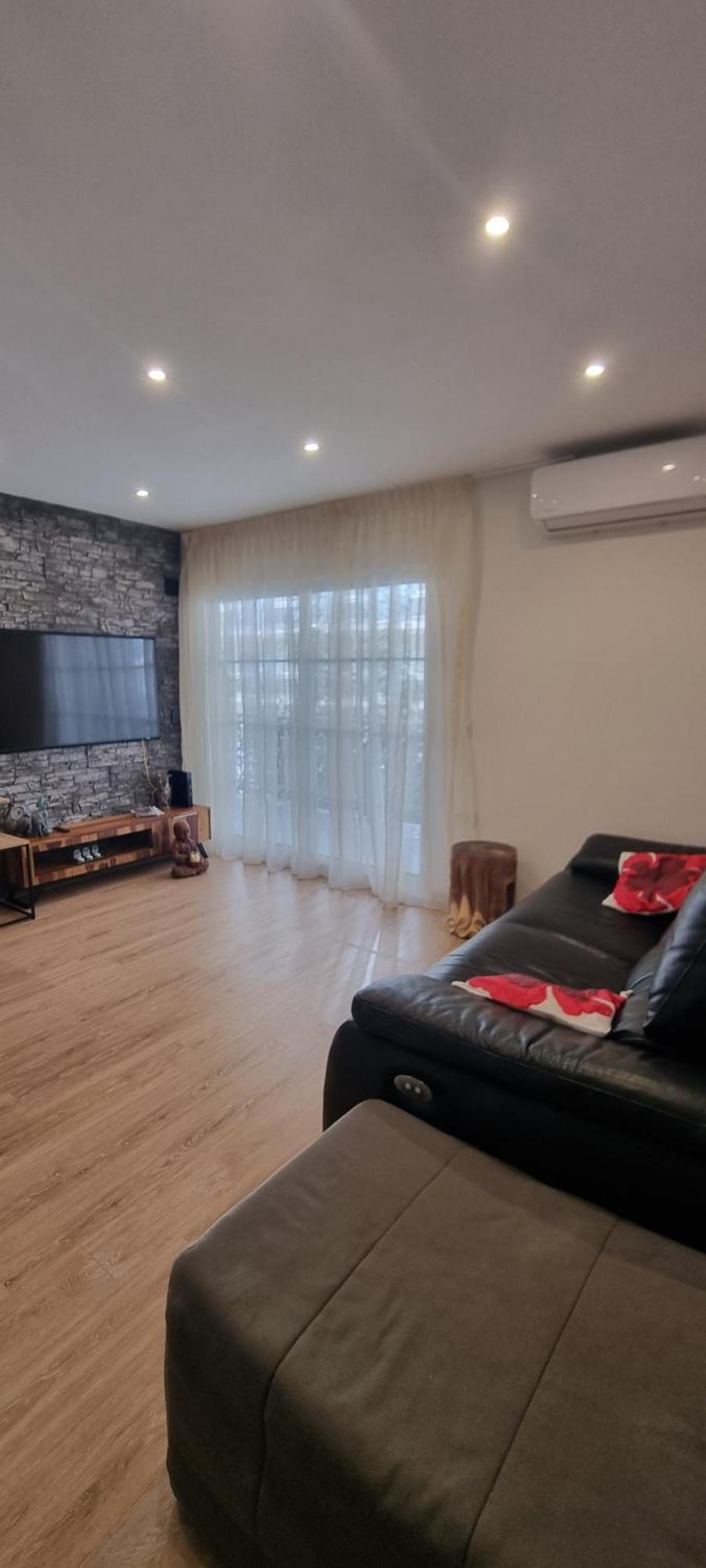 Damara Apartment กัลเป ภายนอก รูปภาพ